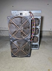 Bitmain Antminer S19 95TH BTC ASIC Bitcoin Miner