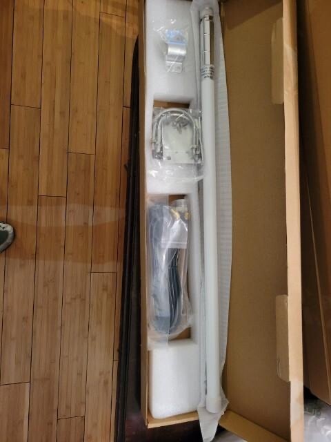 helium hotspot outdoor antenna kit 8 dBi with brackets and cable, 900-930 MHz 