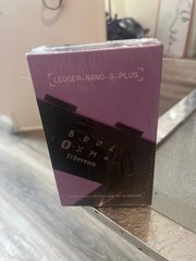 Ledger Nano S Plus Crypto Wallet