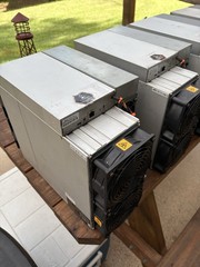 Bitmain Antminer S19 XP+ 167TH Altair Control Board With Vnish Was Hosted In Ac