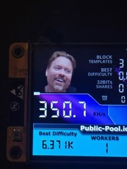 Nerdminer V2 350KH/s ☆Richard Heart Edition☆ Bitcoin Solo Nerd Miner (No Case)