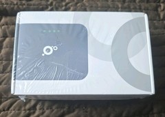 Browan MerryIoT Hotspot Helium HNT Miner V1 — 858 MHz — NEW IN BOX