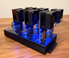Bitcoin Merch® — Disruptor USB Miner 6x Combo 1.8TH/s