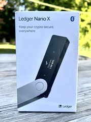 Ledger — Nano X Crypto Hardware Wallet — Bluetooth — 1.50 BTC — NEW & Sealed