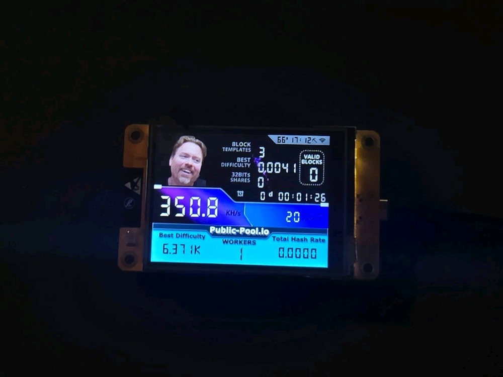 Nerdminer V2 350KH/s ☆Richard Heart Edition☆ Bitcoin Solo Nerd Miner (No Case)