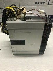 Bitmain Antminer Z11 135ksol w/1800 watt PSU | Equihash Miner — Zcash