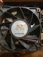 KZ12038B012X 120MM 4pin Cooling Fan 12 V DC, 2.8 A, 4‑wire s9 s9i D3 L3+ Others