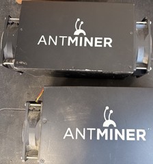 Bitmain Antminer S3+ 440Gh/s ASIC Bitcoin Miner Lot Of 2