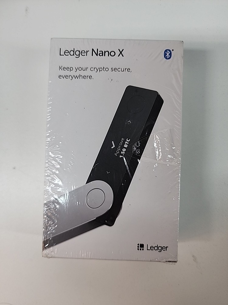 Ledger — Nano X Crypto Hardware Wallet — Bluetooth — Onyx Black