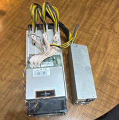 Bitmain Antminer S9 13.5T ASIC Miner SHA-256 13.5TH/s 1320W BTC/BCH