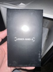 Ledger Nano X Cryptocurrency Bluetooth Hardware Wallet