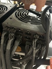 💰 FLASH DEAL 💰 Crypto Mining Rig with 16 GPUs $24,300 MSRP (Mint Condition)