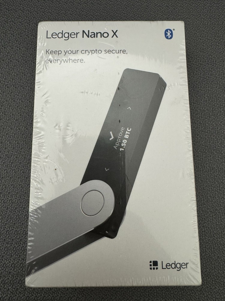 Ledger — Nano X Crypto Hardware Wallet — Bluetooth
