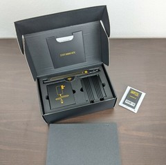 MNTD Helium Miner BLACKSPOT US915 HNT With Upgrade Kit — Brand New — In Hand