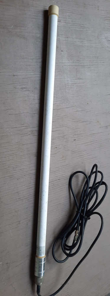 5.8 DBI Helium Hotspot Miner Antenna Bundle US915 (Antenna, Cable)