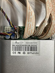 Bitmain Antminer L3+ ASIC Litecoin Miner with APW3++ With HiveOS, OC to 720 mh/s