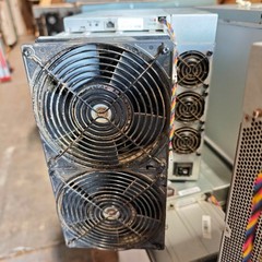 Bitmain Antminer S21 Pro – 234TH/s Bitcoin Miner USED Full hash, tested