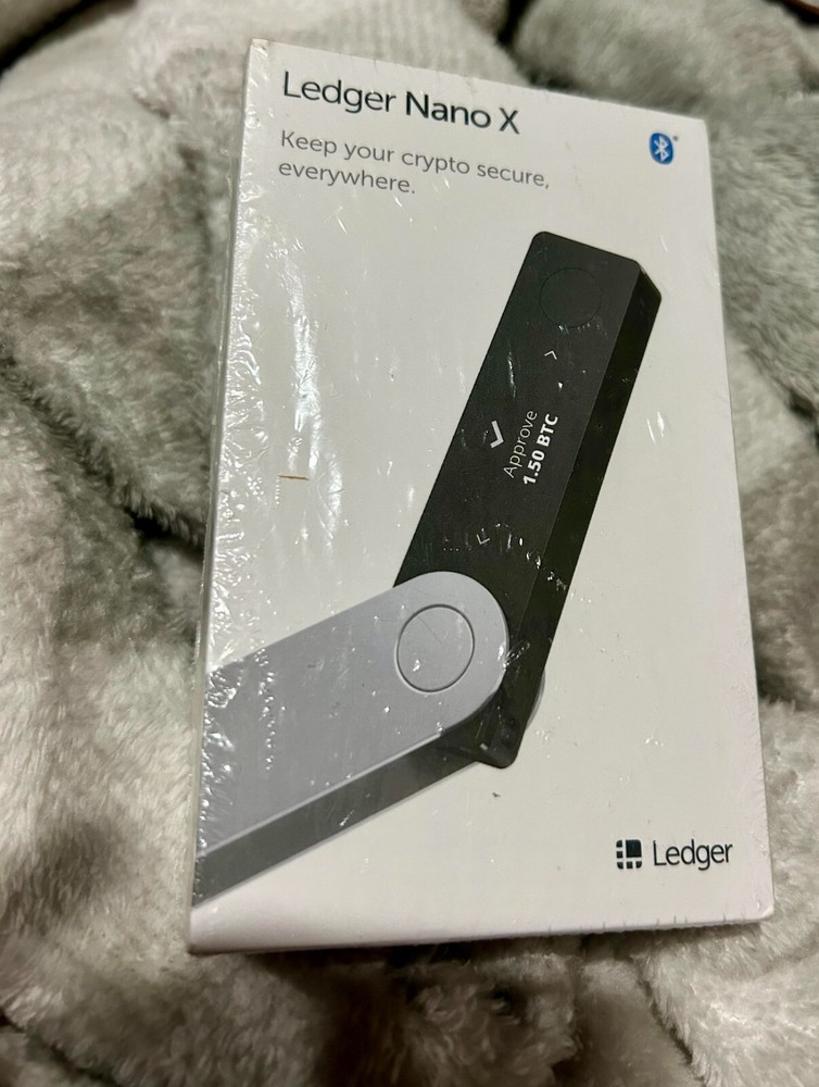 Never Opened Ledger Nano X Cryptocurrency Hardware Wallet MPN# 3760027781517