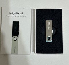 Ledger Nano S Cryptocurrency Bitcoin Hardware Wallet — NOB