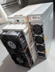 Bitmain Antminer S19J Pro 100Th/s Bitcoin (BTC) miner
