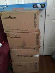 Bitmain Antminer S9 + 14+ TH/s Bitcoin Miner Brand New