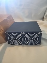Goldshell KD Box Pro Home Asic Miner 2.6Th/s Midnight Black Wifi/Ethernet