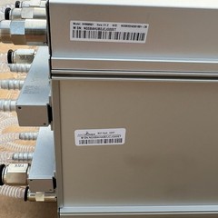 Antminer S21 Hydro 335 TH Bitcoin Miner USA Brand New 380 V 3‑Phase