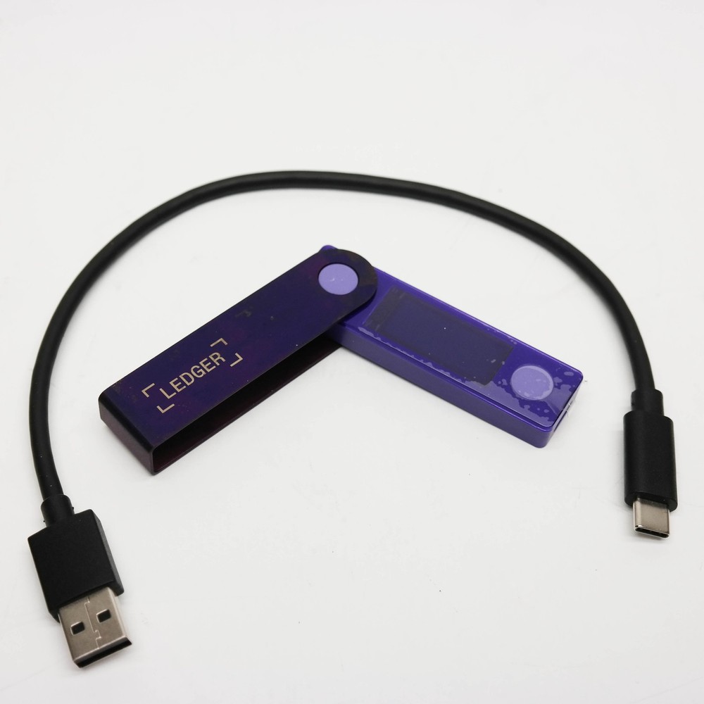 Ledger Nano X Crypto Hardware Wallet Bluetooth — Amethyst Purple