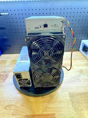 Bitmain Antminer Z15J ZEC Equihash ASIC 320k Sol/s with 1600-1800w APW7 PSU Z15J