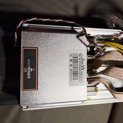 Bitmain Antminer V9 ASIC Bitcoin Miner w/ APW3++ 1600W PSU – Working – 3 Boards