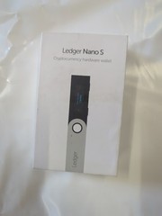 Ledger Nano S Cryptocurrency Bitcoin Hardware Wallet