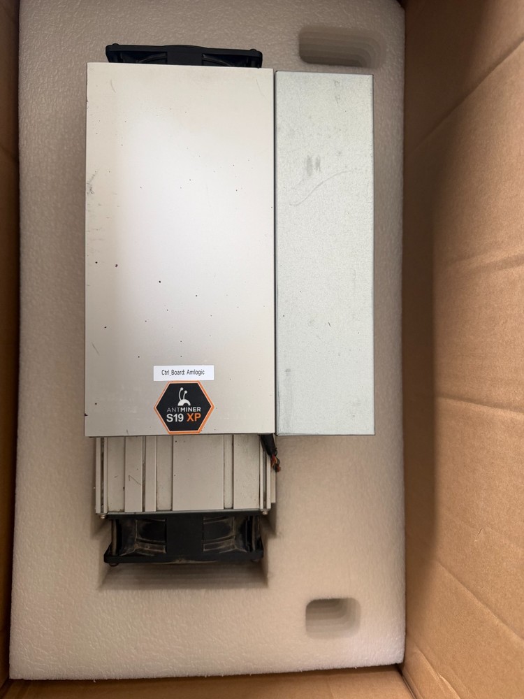 Antminer S19 XP ASIC Miner 141TH/s SHA-256