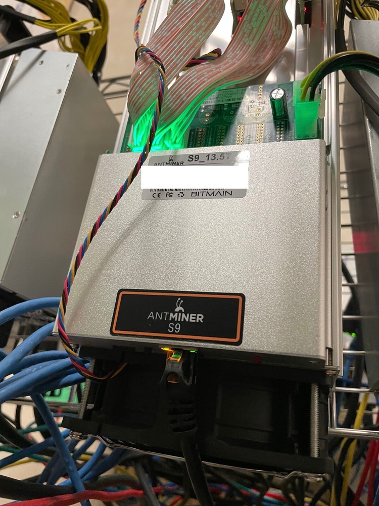 Antminer S9 13.5Th- Braiins OS+ Installed-Power Supply Included-Almost New