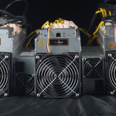 ✅ SERVICED/CLEANED ✅ — Antminer L3+ (Plus) Scrypt ASIC miner With Power Supply